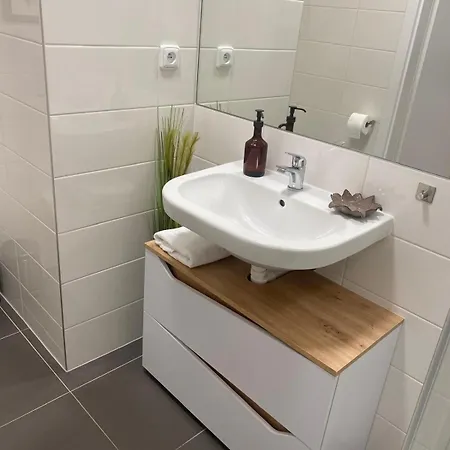 New Modern Prague, Free Parking, Gym * Prag